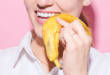 Отбеливание зубов банановой кожурой – миф или реальность?